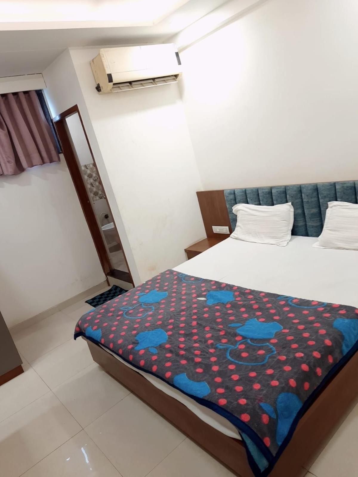 Hotel Murlidhar Rooms Kāsandra Extérieur photo